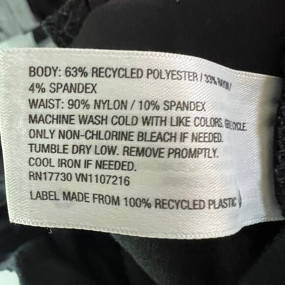 Target Isabel Maternity by Isabel & Ingrid Size 14 BLACK Bootcut Maternity Pants - Picture 11 of 11